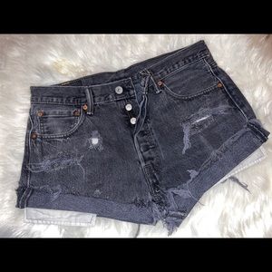 Levi’s cutoffs